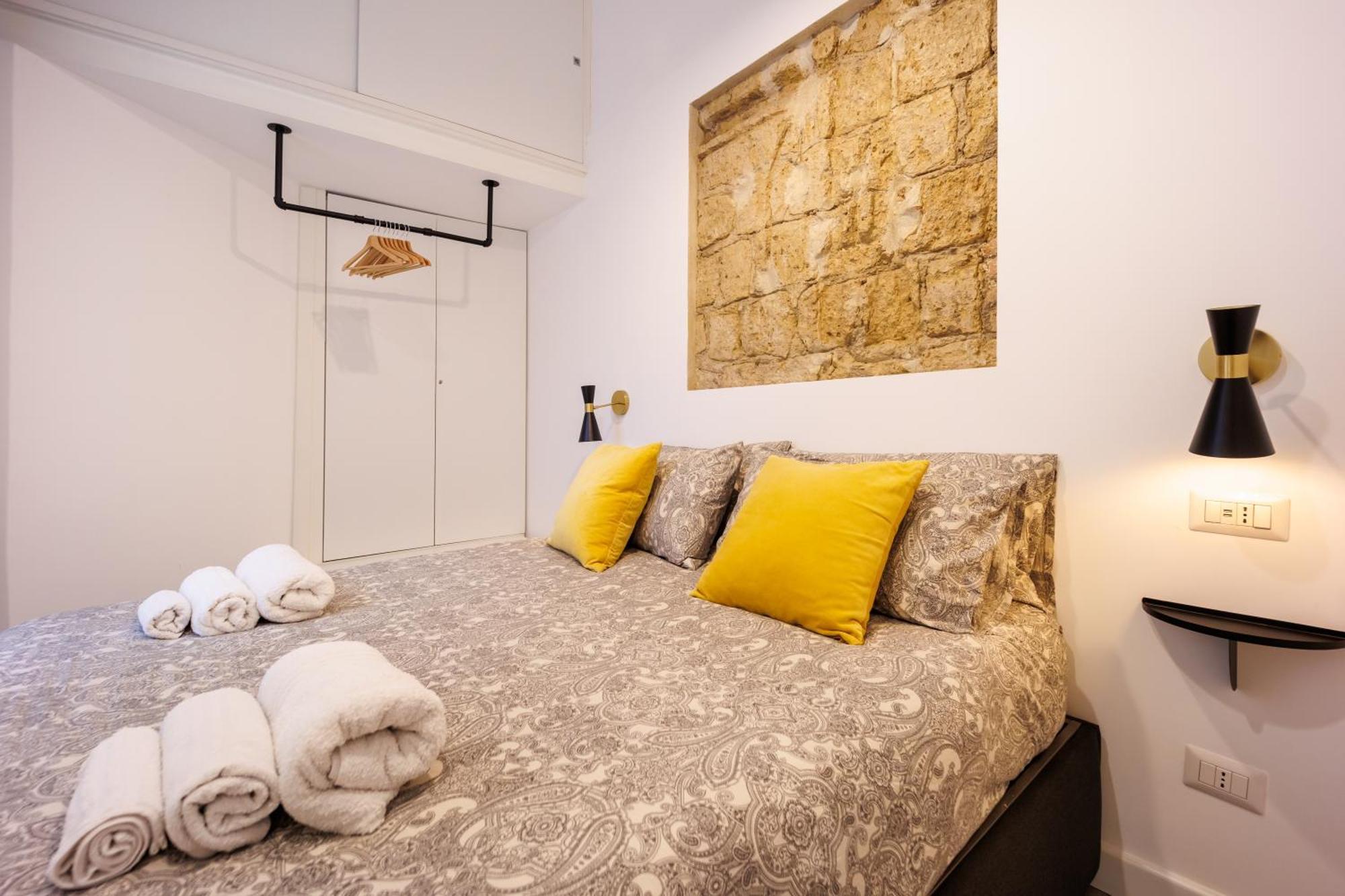 Apartment Tarsia View Neapel